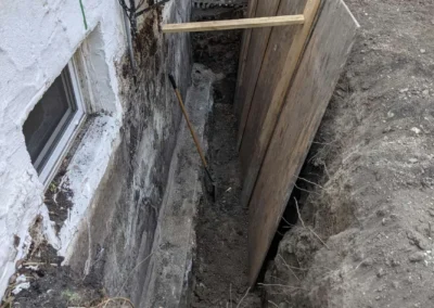 214 Lamont Boulevard, Winnipeg