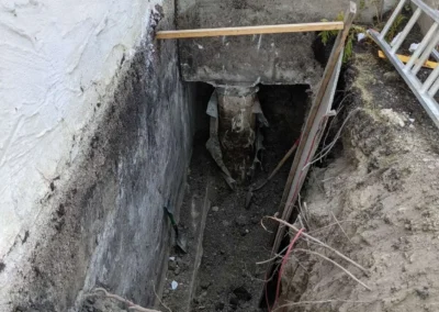 214 Lamont Boulevard, Winnipeg