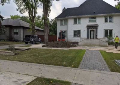 214 Lamont Boulevard, Winnipeg